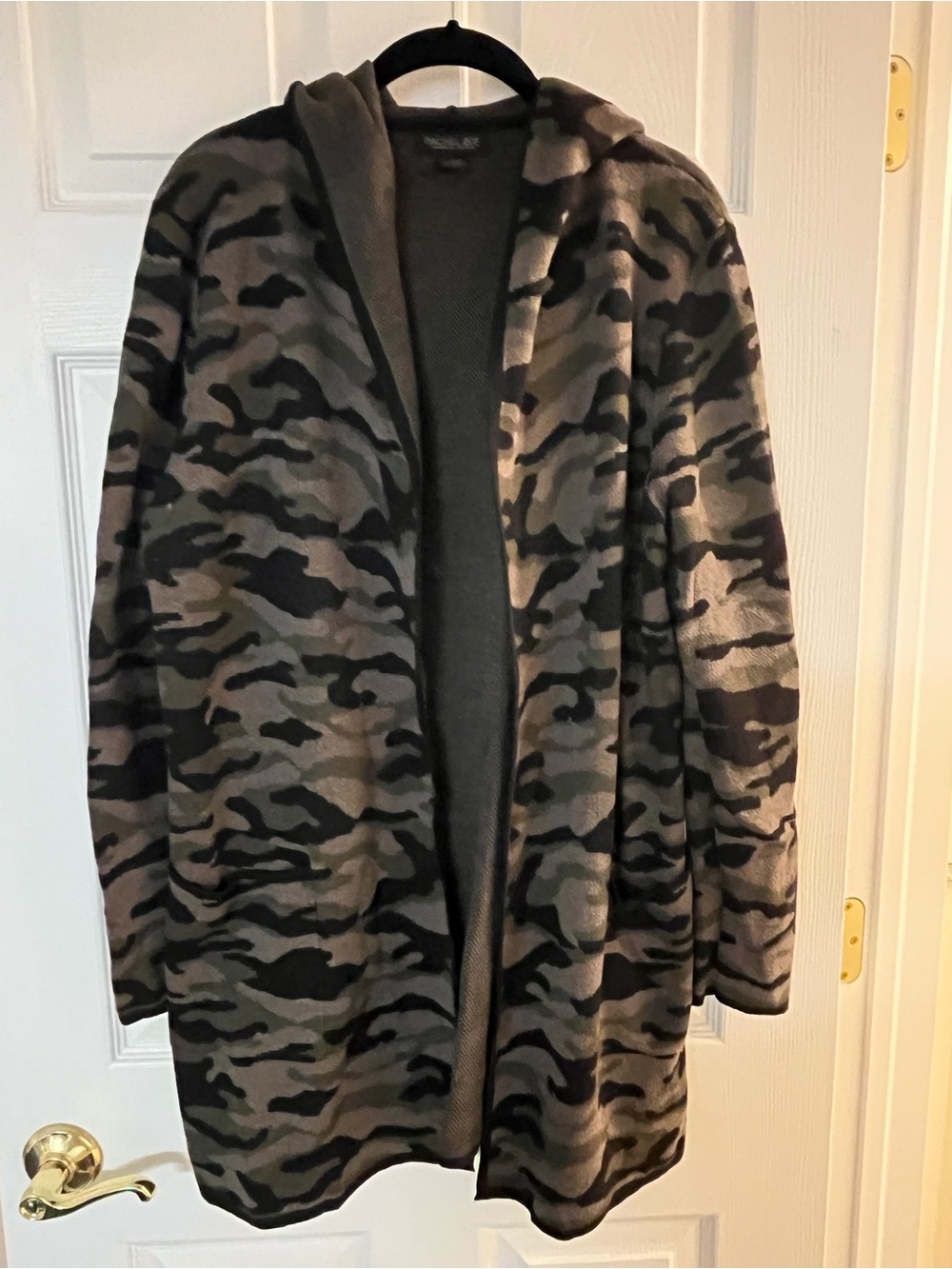 Womens Hooded Camouflage cardigan- Black & Green